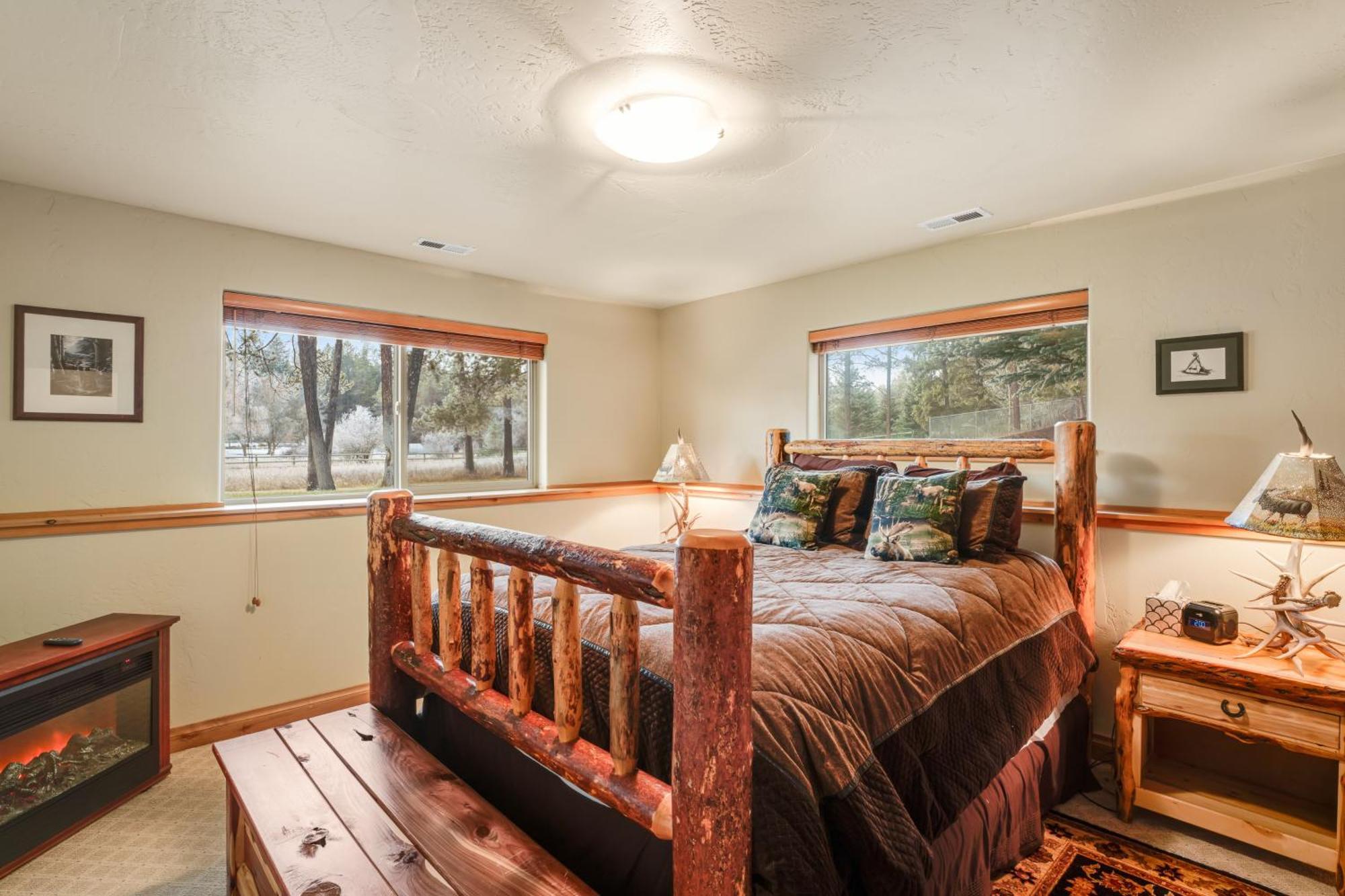 Paniolo Inn Whitefish Bagian luar foto